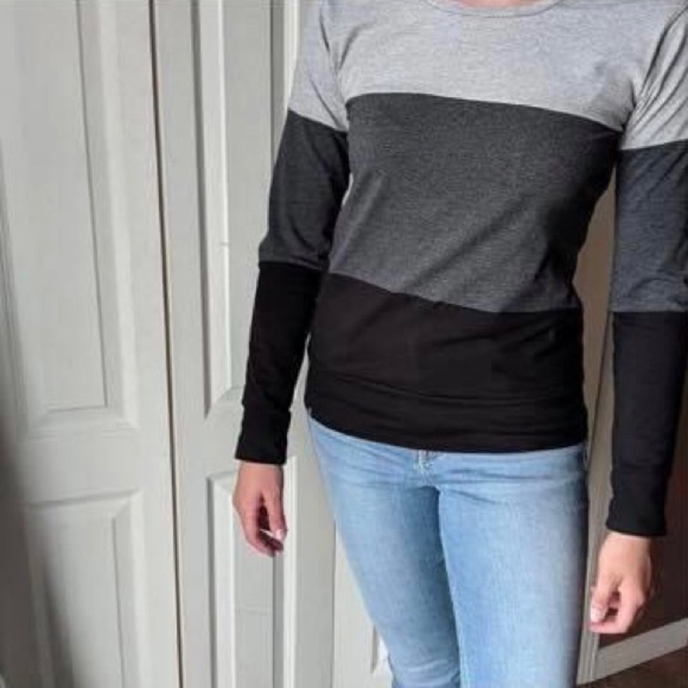 APRT Long Sleeve Women’s Shirt. Black Shades Shirt. Size Medium.